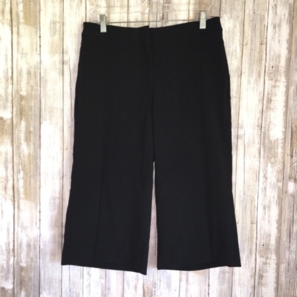 White House Black Market Crop Pants - Picture 1 of 6